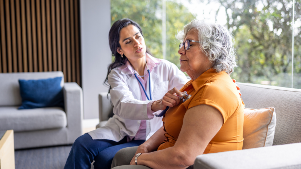 Doctor and woman patient are the doctor's office